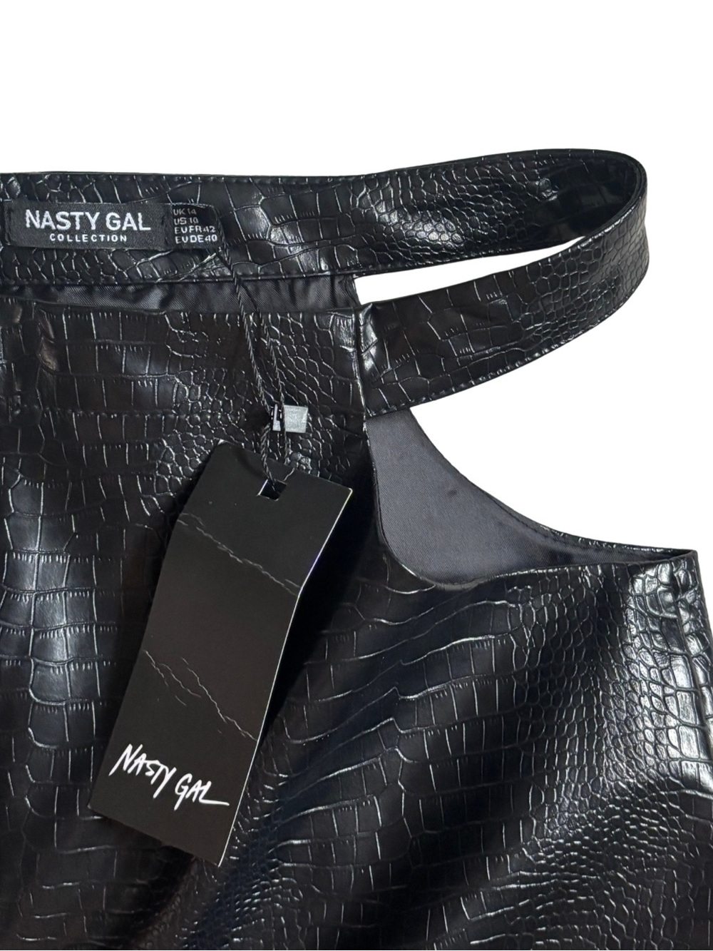 Nasty Gal Faux Croc Leather Pencil Skirt in Black - Picture 4 of 5